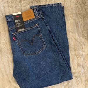 Levi’s NWT Wedgie Straight Size 32